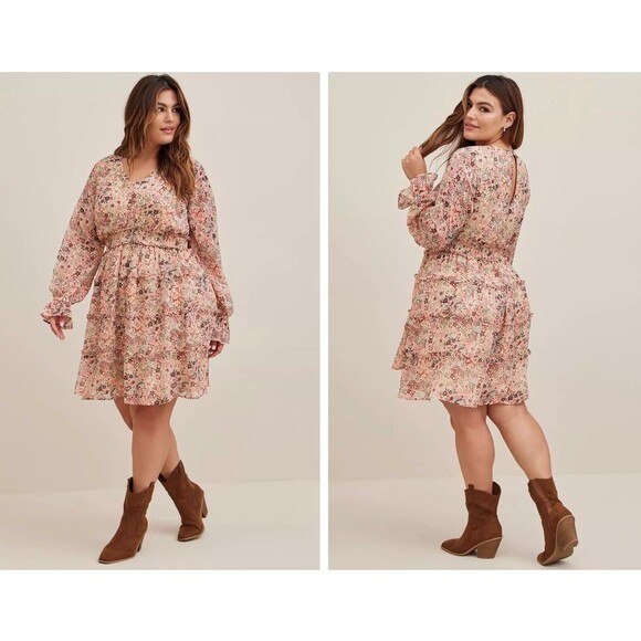 Torrid Dresses & Skirts - Torrid Mini Dress Women 2X Beige Floral Lurex Chiffon Tiered V Neck Puff Sleeve